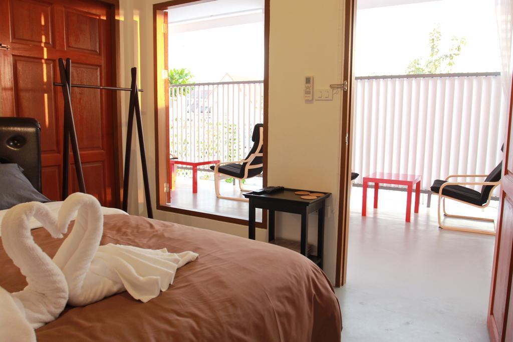 Barefeet Naturist Resort (Adults Only) Bangkok Eksteriør bilde