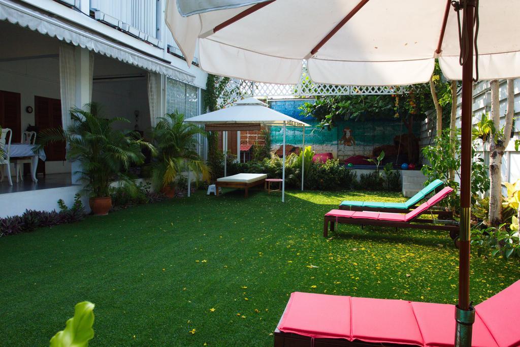 Barefeet Naturist Resort (Adults Only) Bangkok Eksteriør bilde