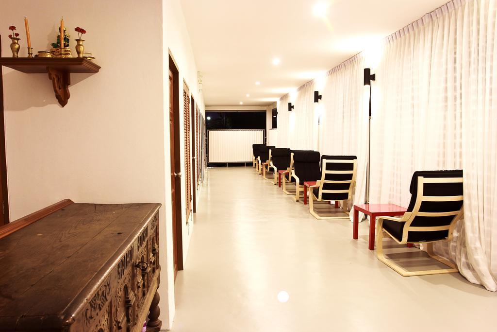 Barefeet Naturist Resort (Adults Only) Bangkok Rom bilde