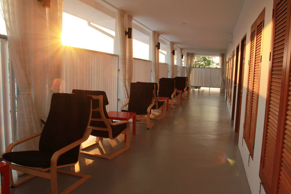 Barefeet Naturist Resort (Adults Only) Bangkok Eksteriør bilde